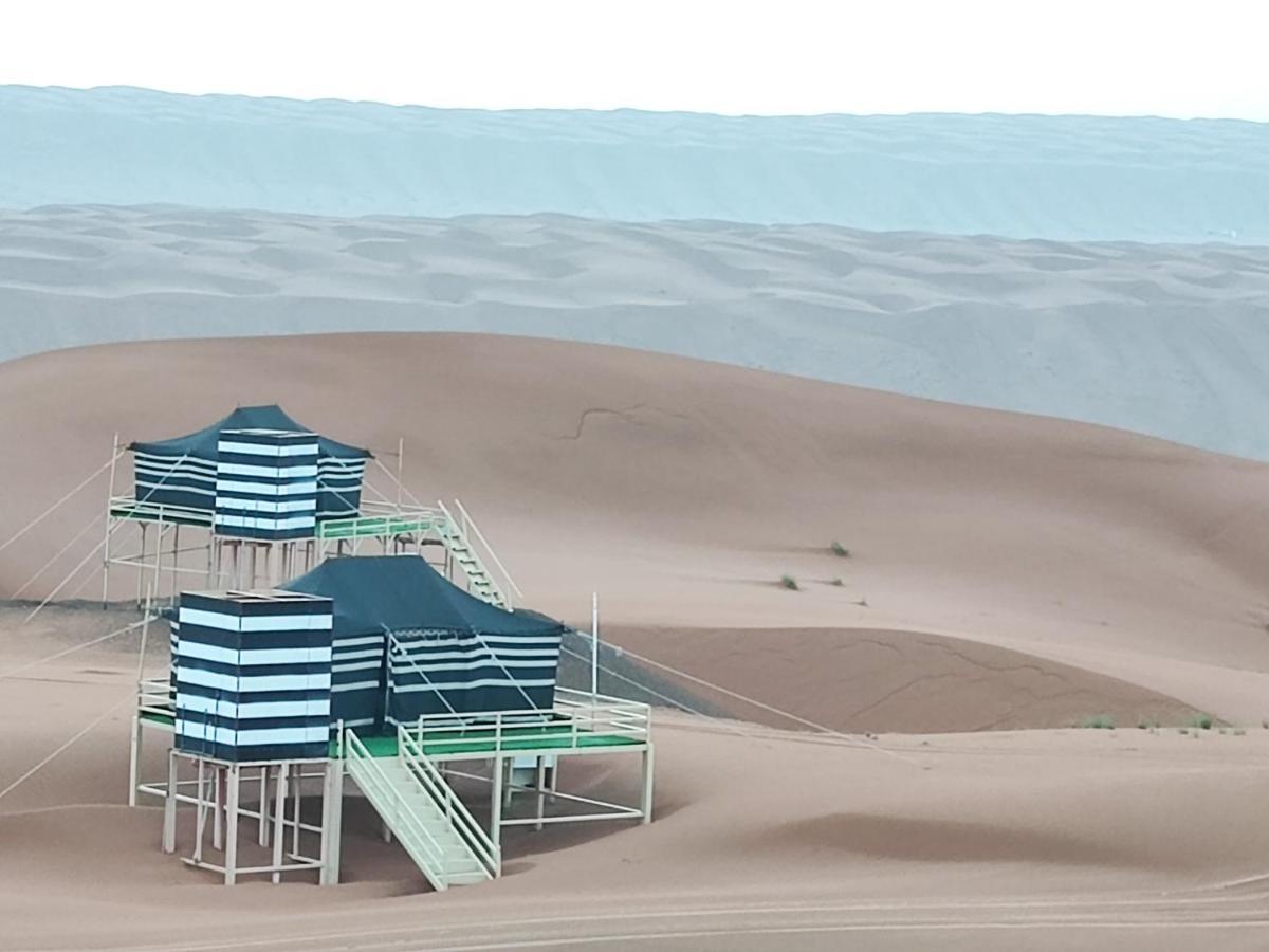 Oman Desert Private Camp Shahiq Bagian luar foto